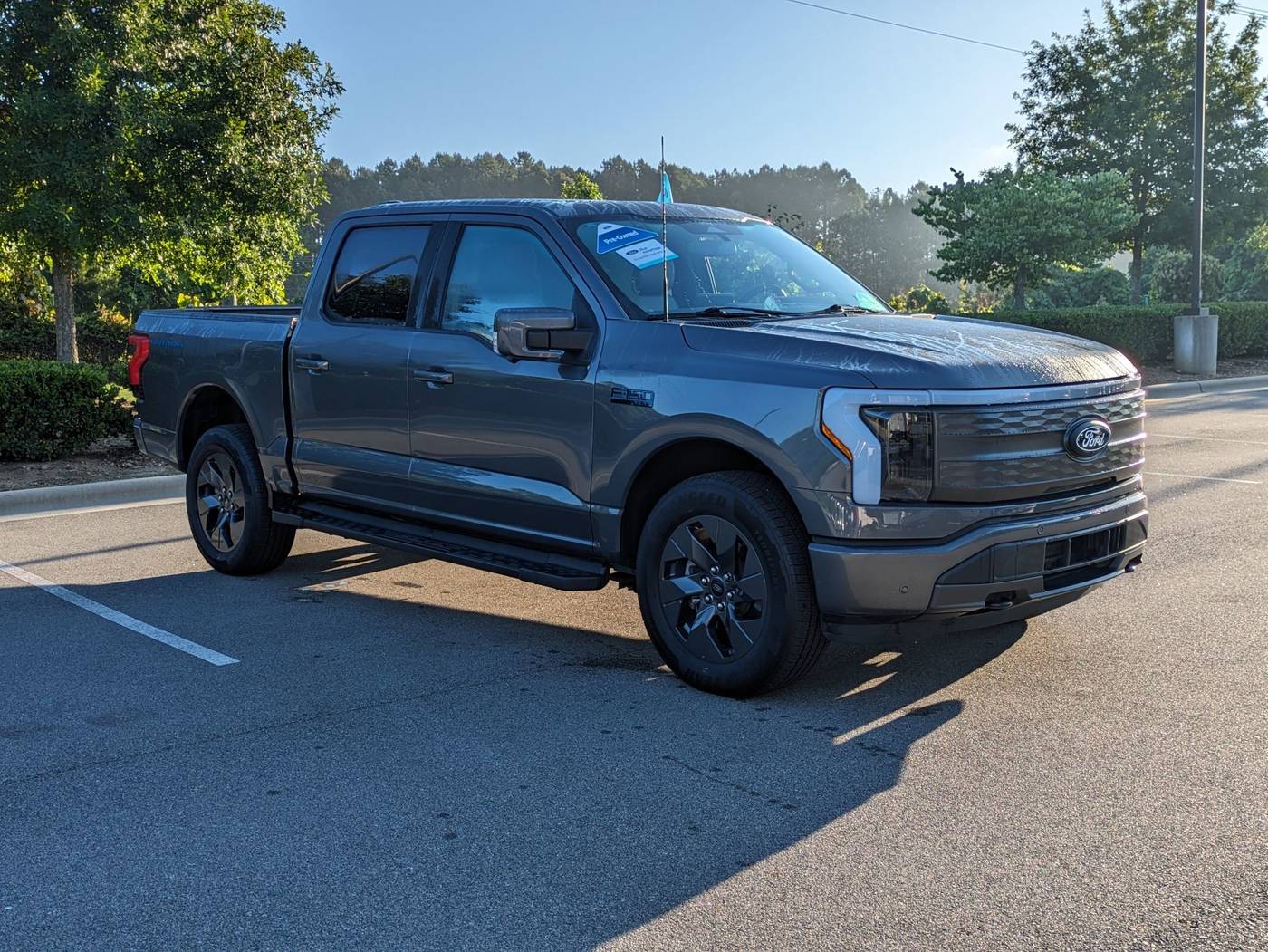 2024 Ford F-150 Lightning LARIAT — Pickup Truck — 15,761 mi — Apex, NC