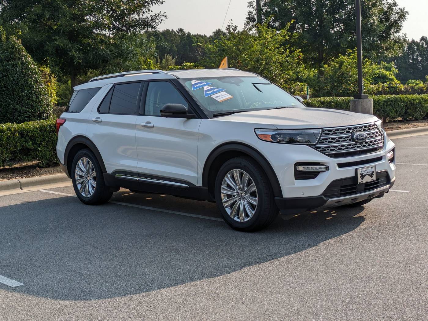 2022 Ford Explorer Limited — SUV — 32,149 mi — Apex, NC