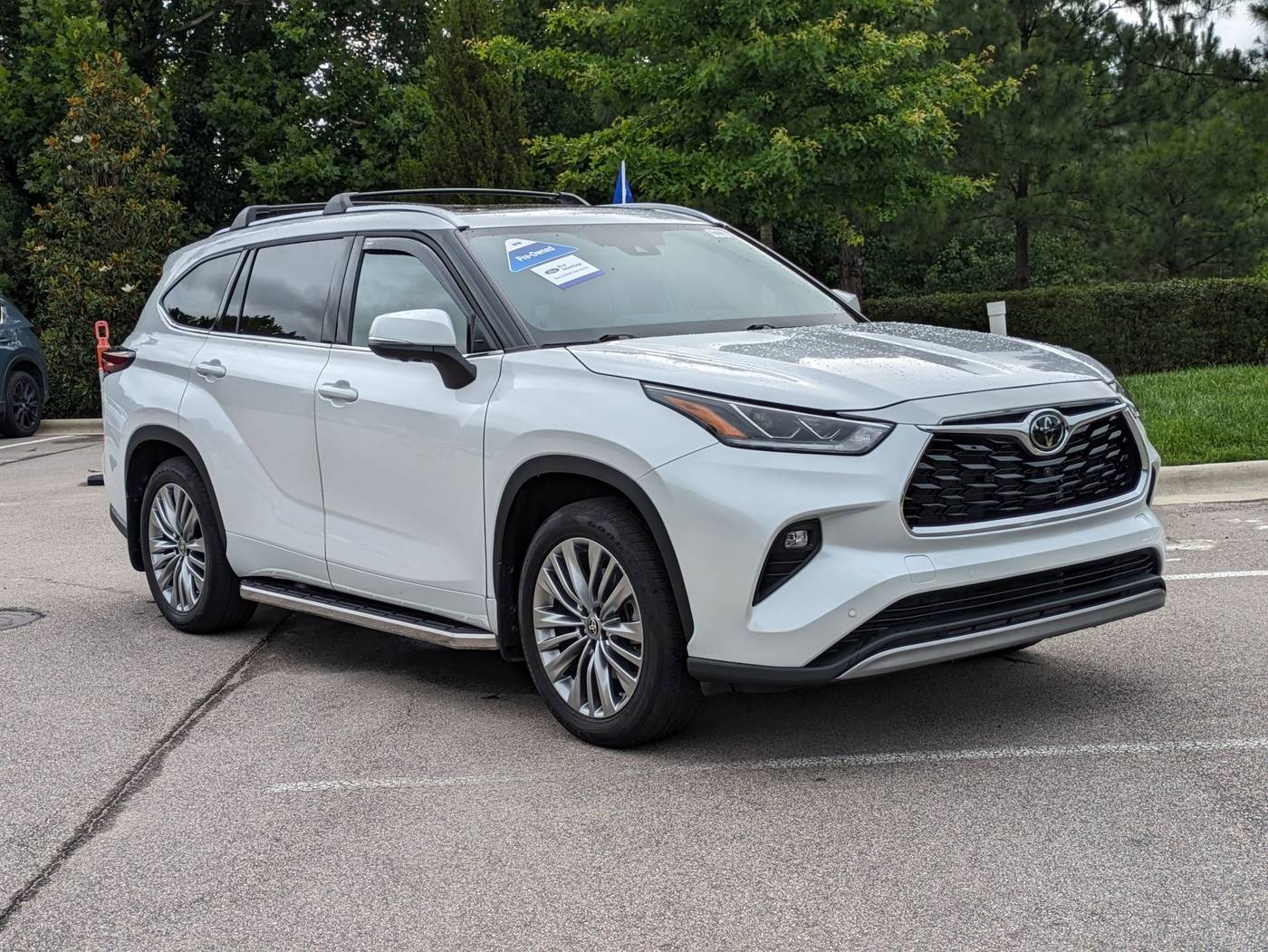 2024 Toyota Highlander Platinum — SUV — 26,677 mi — Apex, NC
