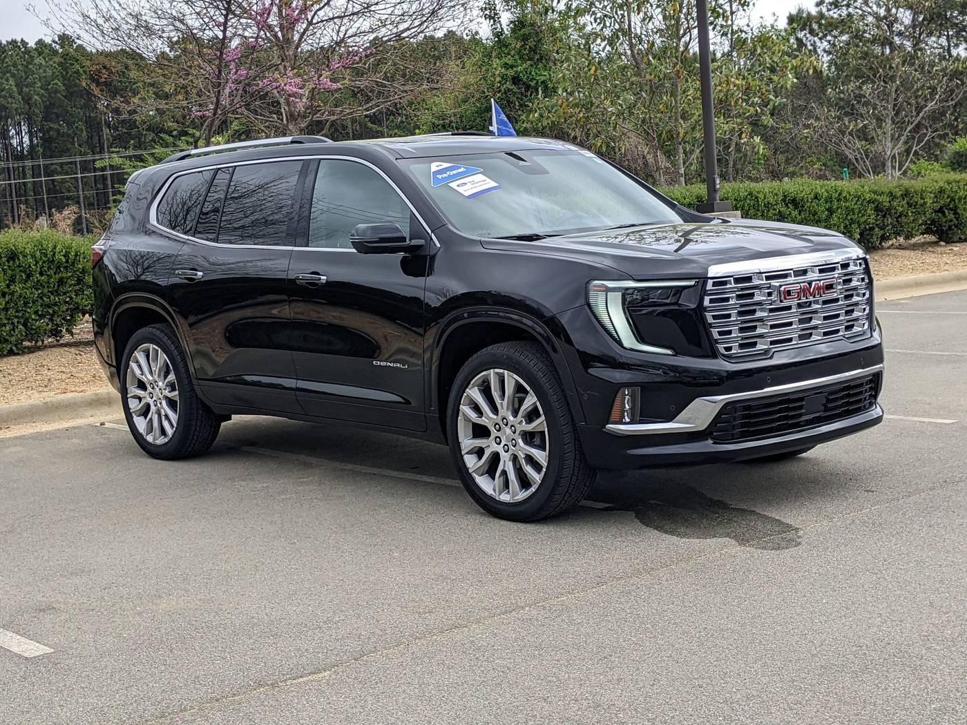 2024 GMC Acadia Denali — SUV — 1,744 mi — Apex, NC
