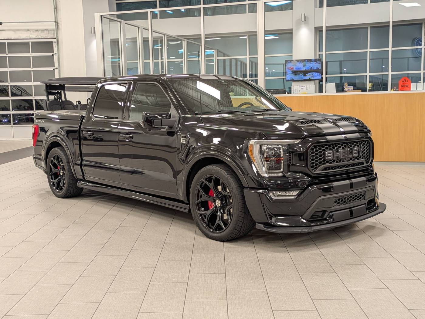 2023 Ford F-150 Lariat — Pickup Truck — 10,685 mi — Apex, NC
