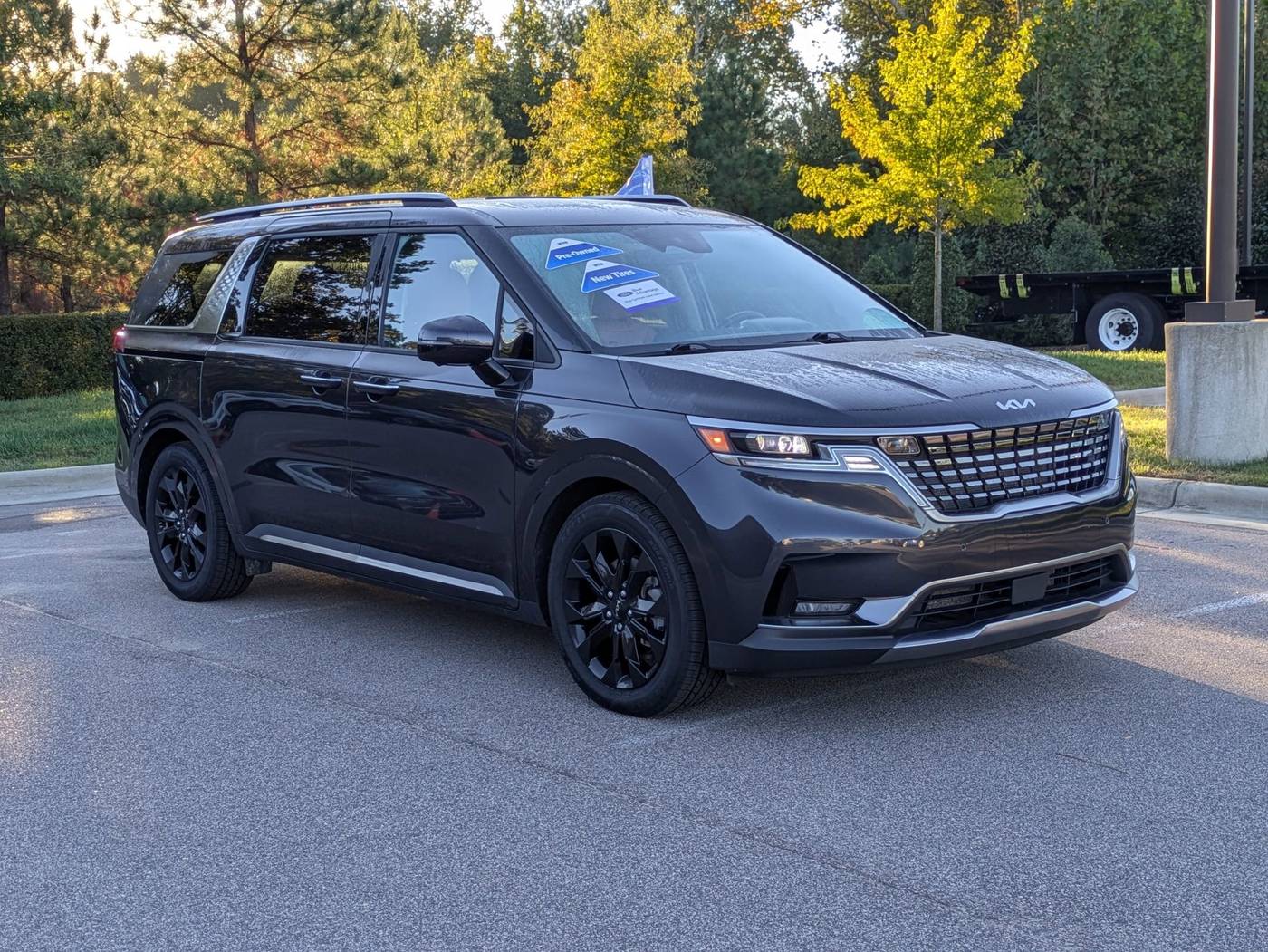 2024 Kia Carnival SX Prestige — Minivan — 25,706 mi — Apex, NC
