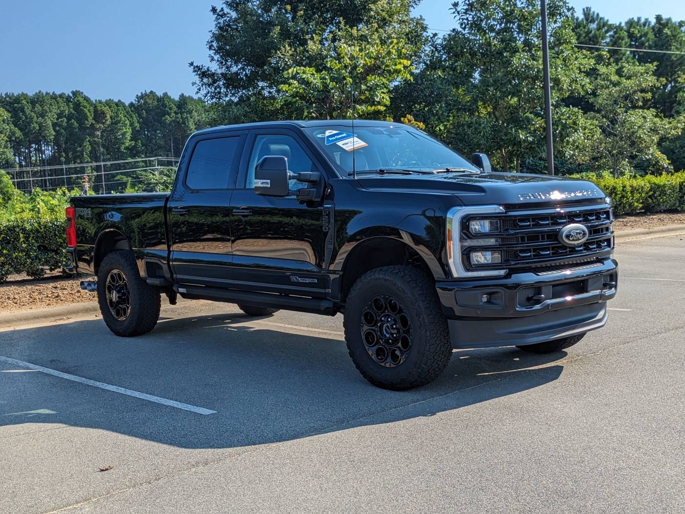 2023 Ford Super Duty F-250 LARIAT — Pickup Truck — 34,815 mi — Apex, NC