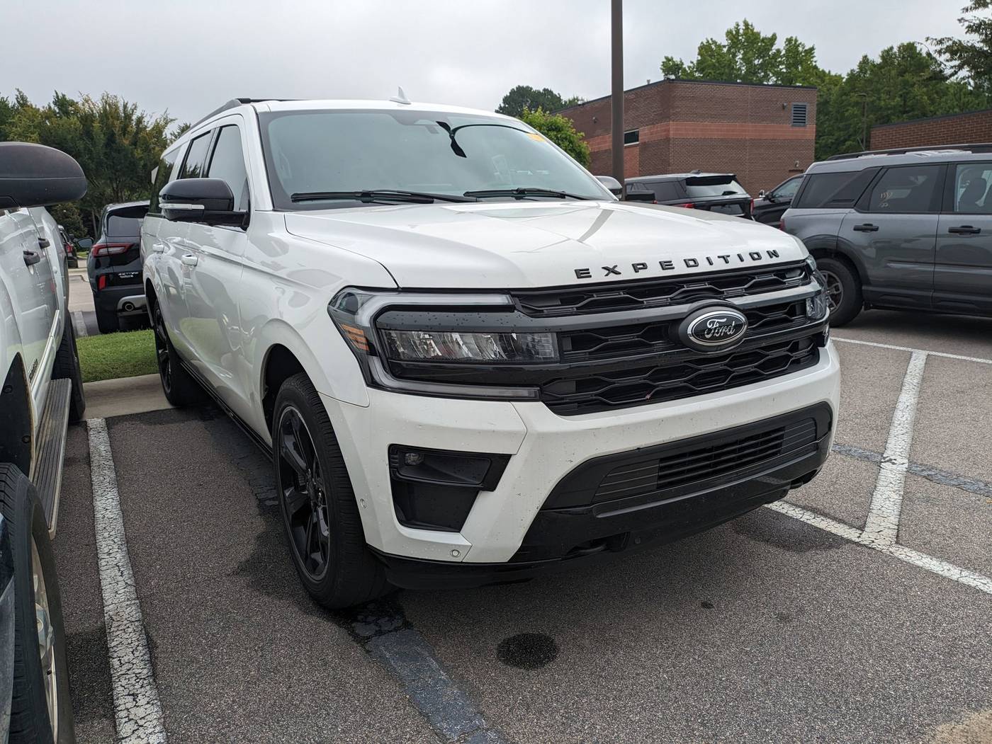 2022 Ford Expedition Limited — SUV — 37,717 mi — Apex, NC