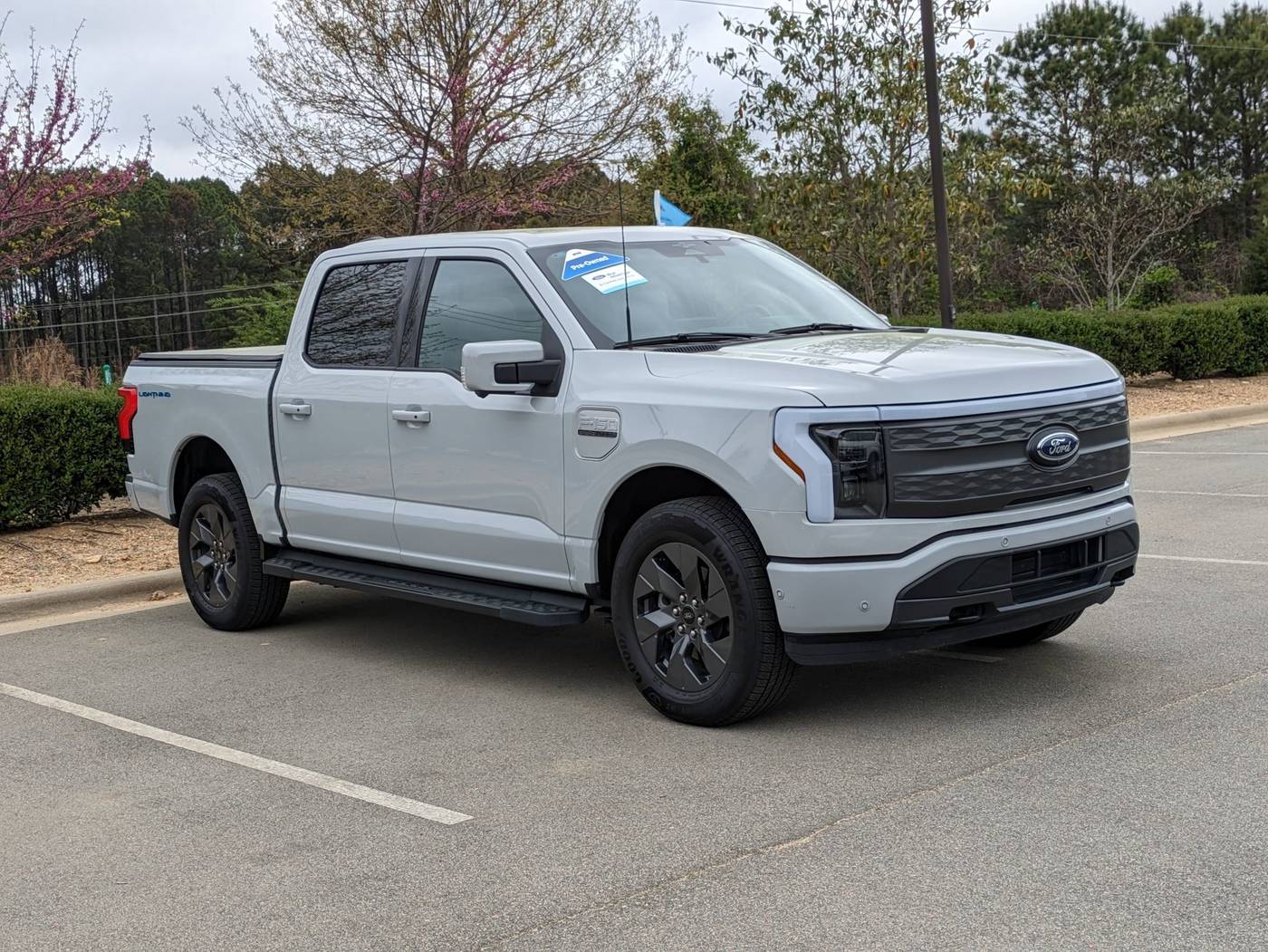 2023 Ford F-150 Lightning LARIAT — Pickup Truck — 13,513 mi — Apex, NC