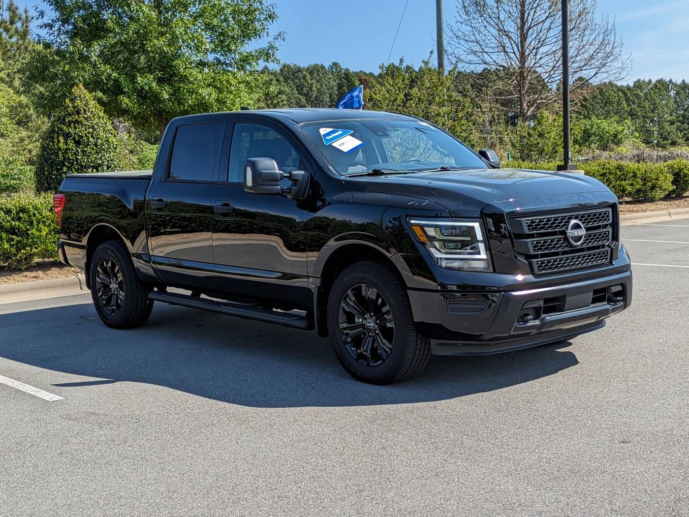 2023 Nissan Titan SV — Pickup Truck — 20,014 mi — Apex, NC