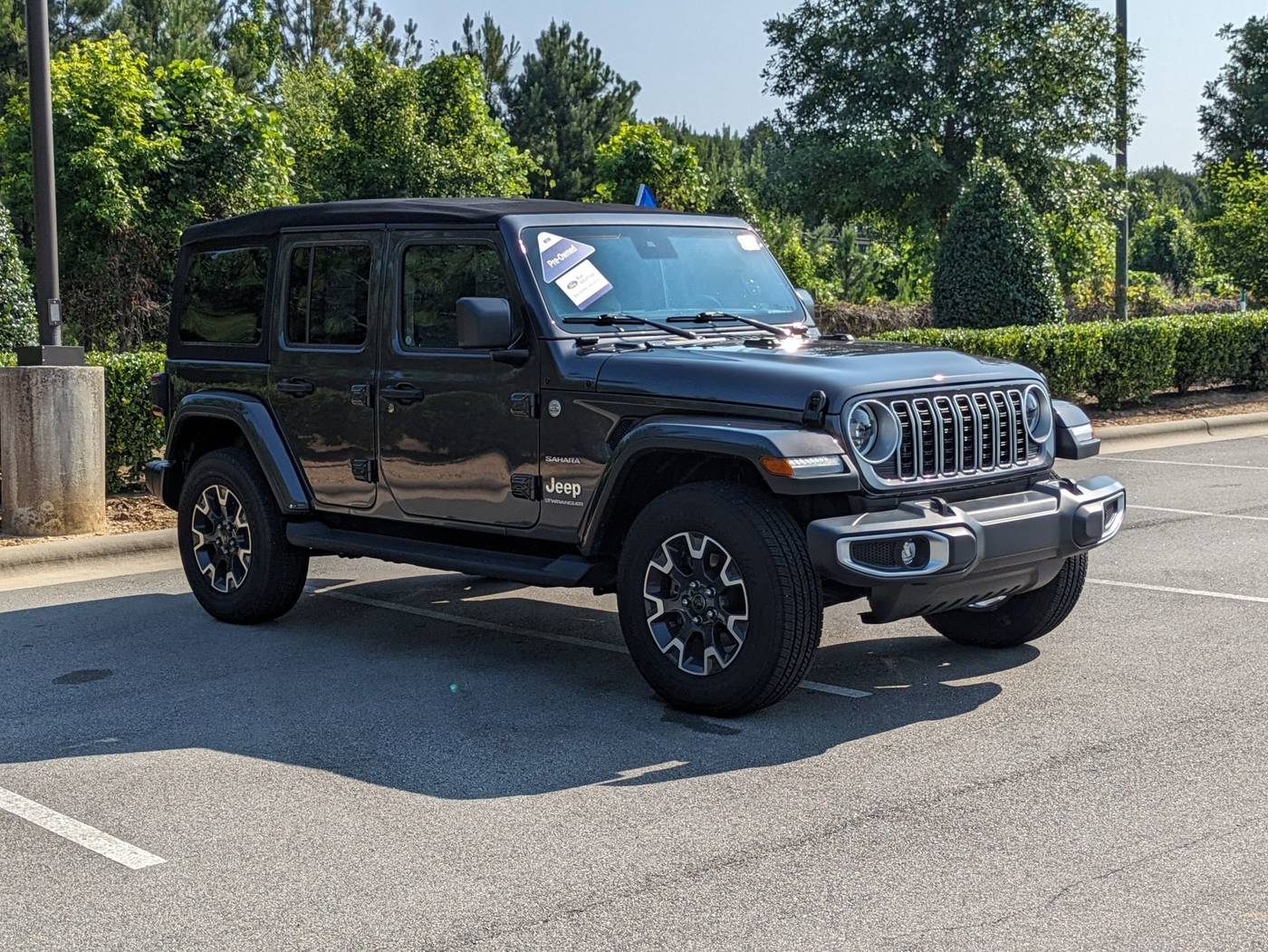2024 Jeep Wrangler Sahara — SUV — 7,006 mi — Apex, NC