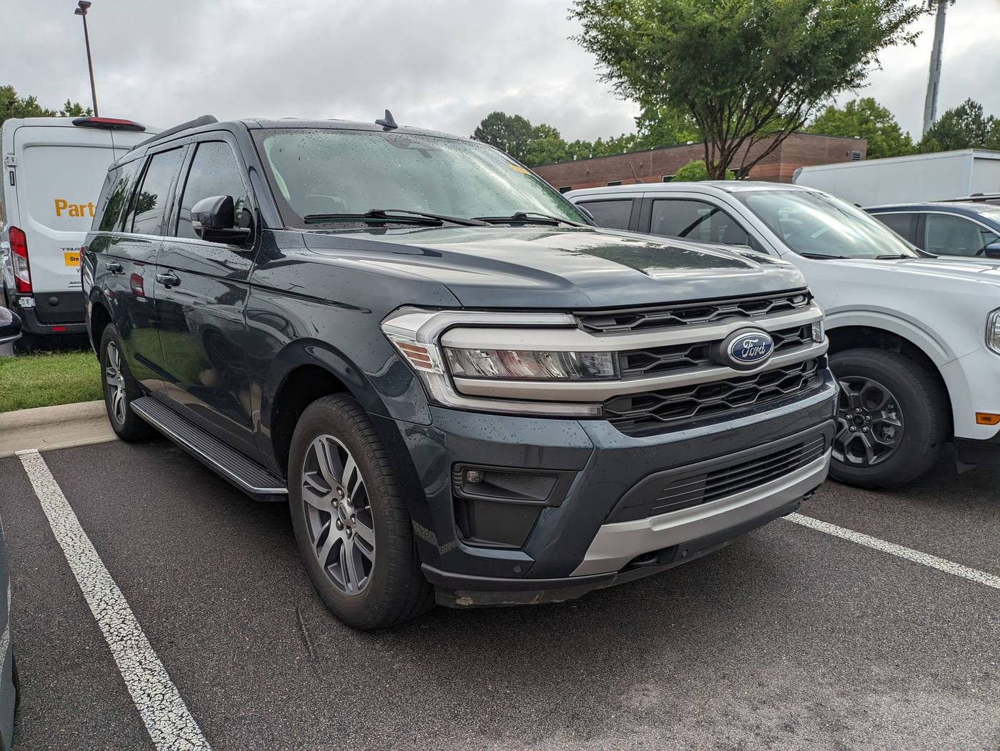 2022 Ford Expedition XLT — SUV — 31,235 mi — Apex, NC
