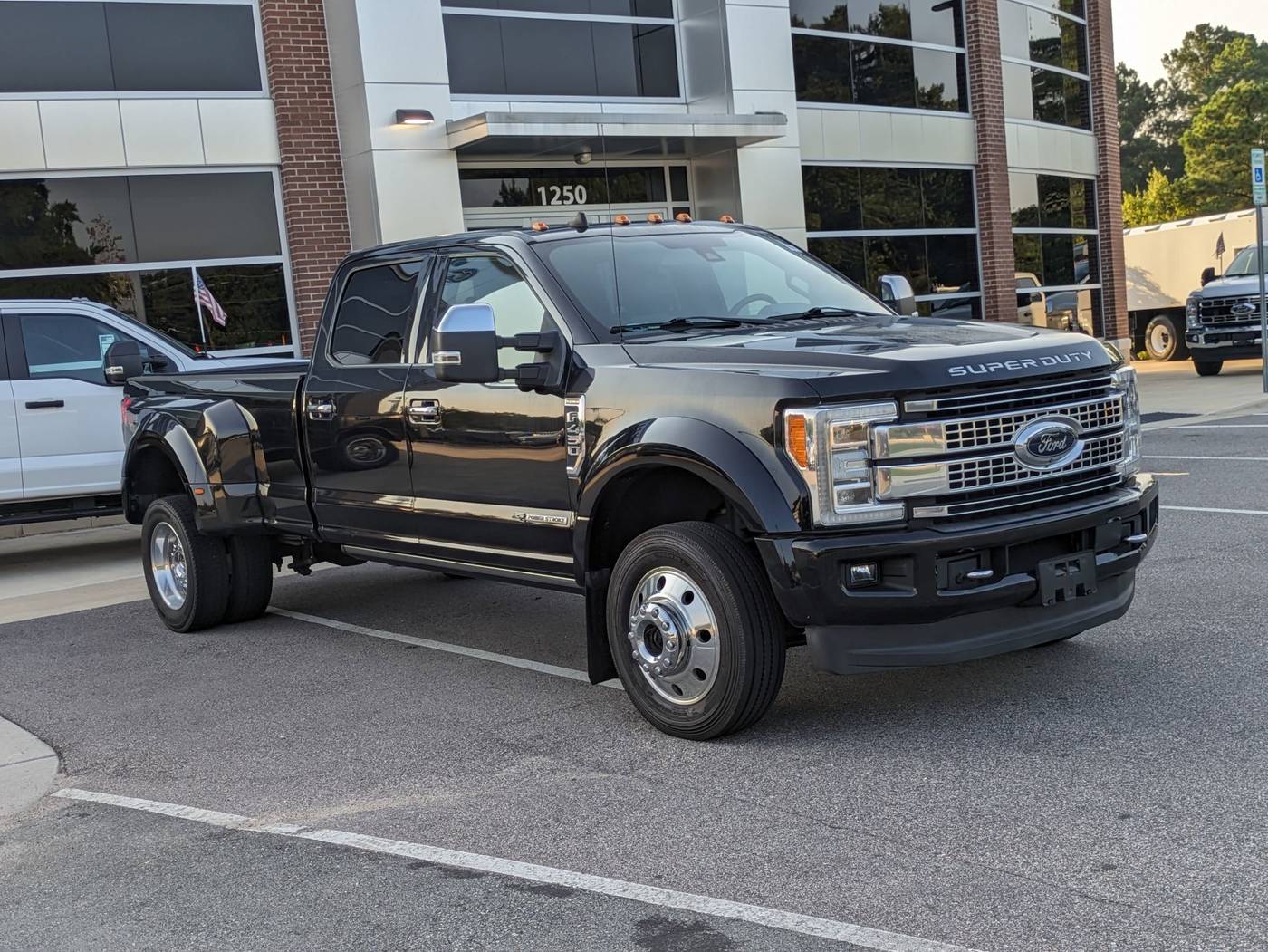 2019 Ford Super Duty F-450 Platinum — Pickup Truck — 57,378 mi — Apex, NC