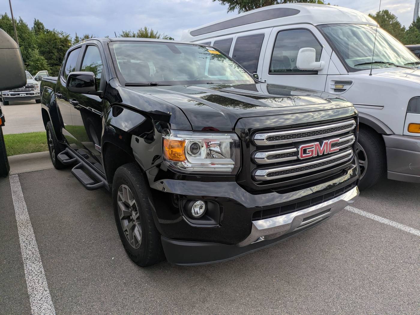 2017 GMC Canyon SLE — Pickup Truck — 39,166 mi — Apex, NC