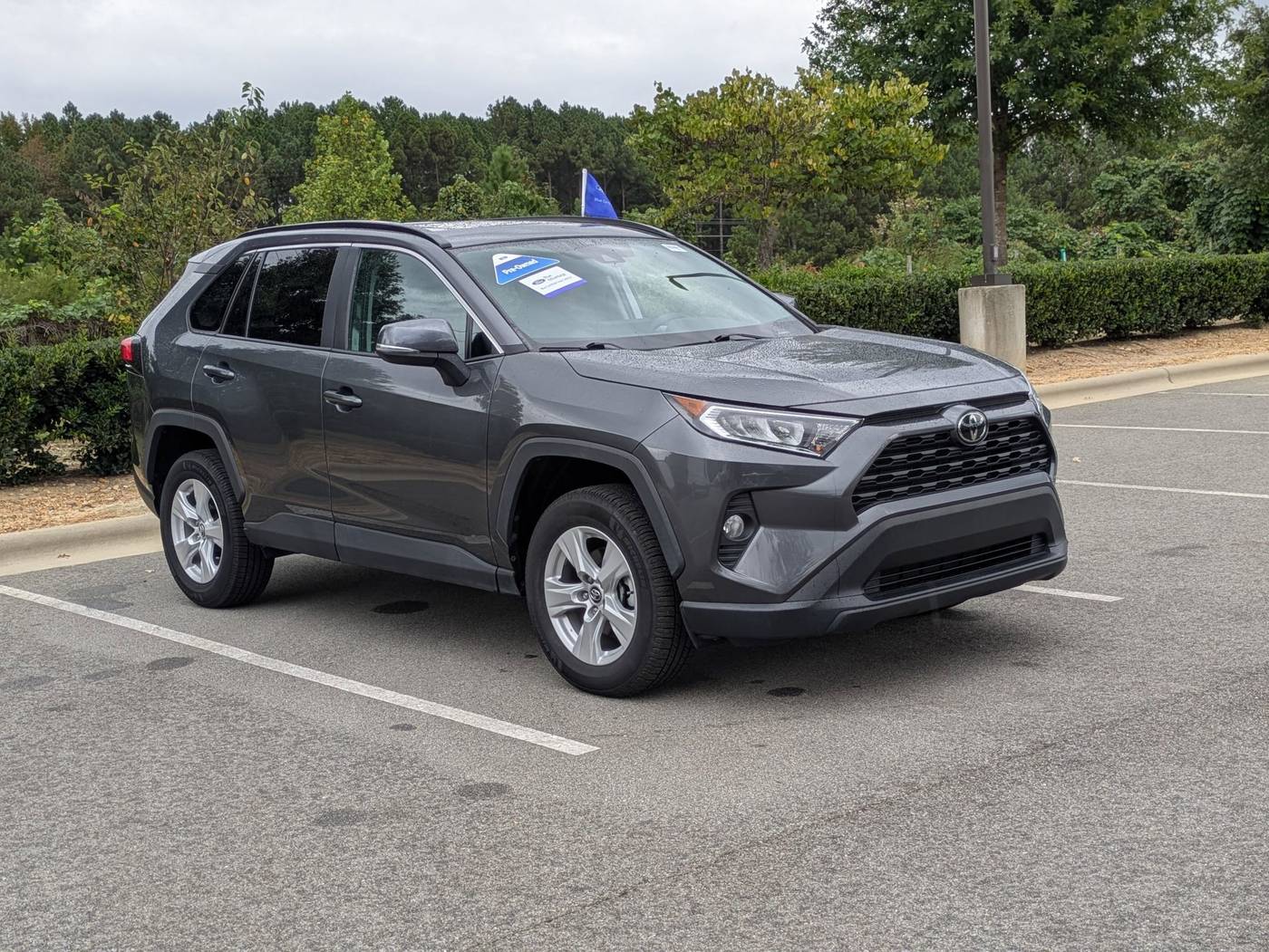 2021 Toyota RAV4 XLE — SUV — 27,500 mi — Apex, NC