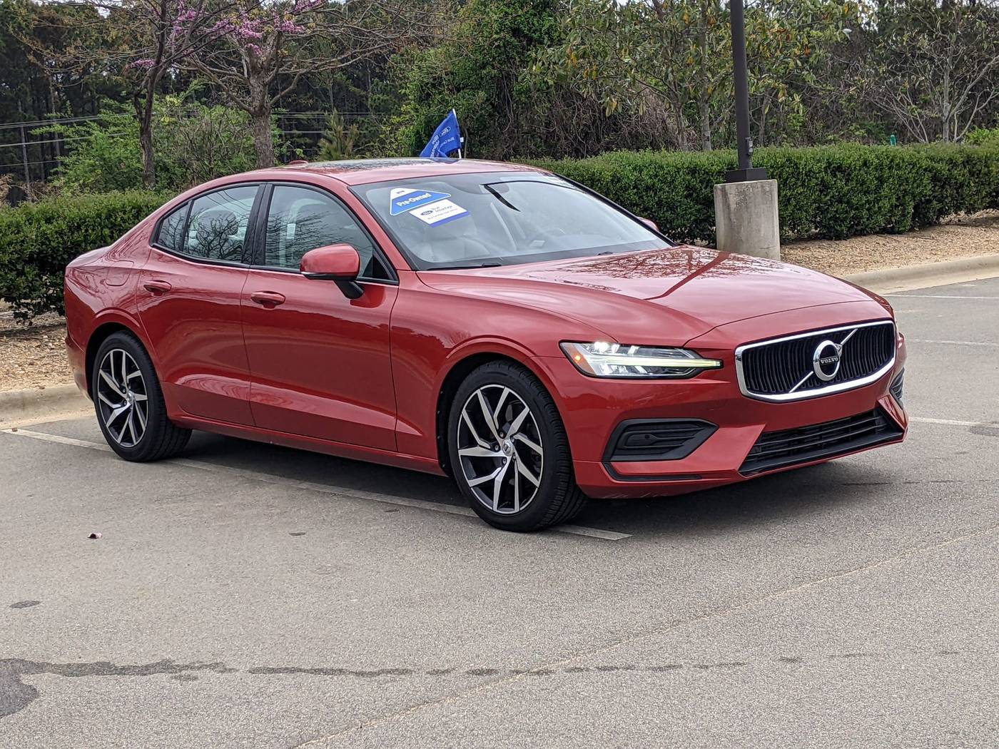 2020 Volvo S60 Momentum — Sedan — 33,524 mi — Apex, NC
