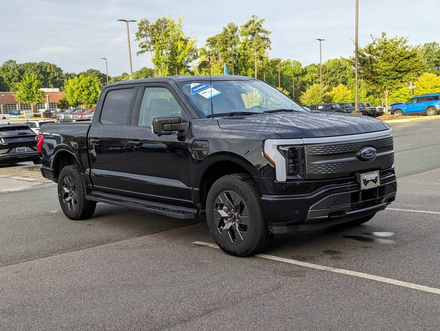 2023 Ford F-150 Lightning XLT — Pickup Truck — 28,261 mi — Apex, NC