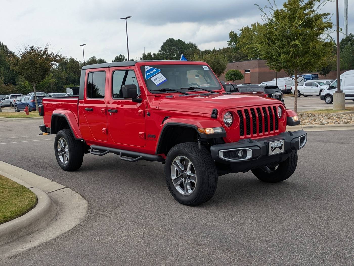 2021 Jeep Gladiator Sport S — Pickup Truck — 83,712 mi — Apex, NC