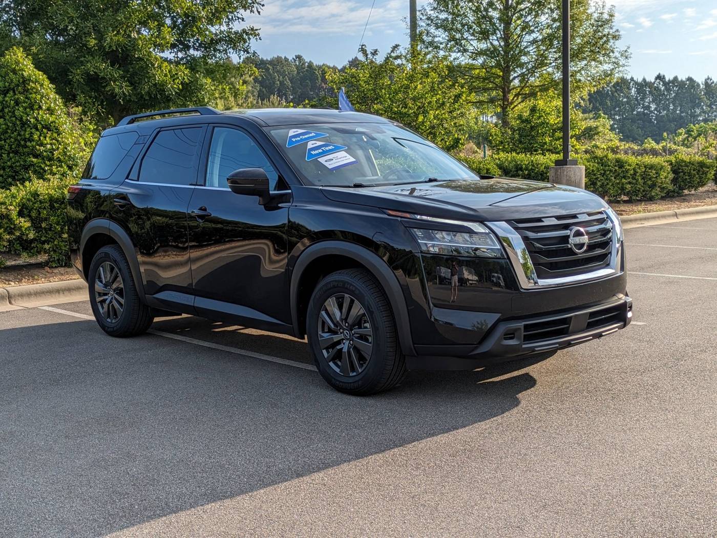 2022 Nissan Pathfinder SV — SUV — 19,777 mi — Apex, NC
