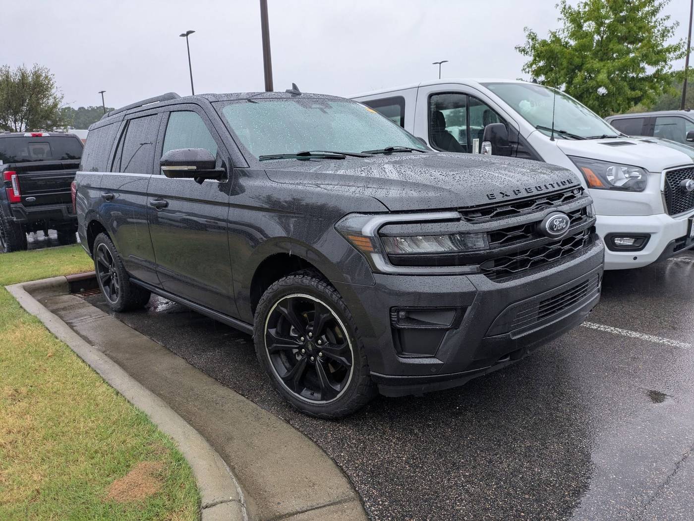 2022 Ford Expedition Limited — SUV — 67,462 mi — Apex, NC