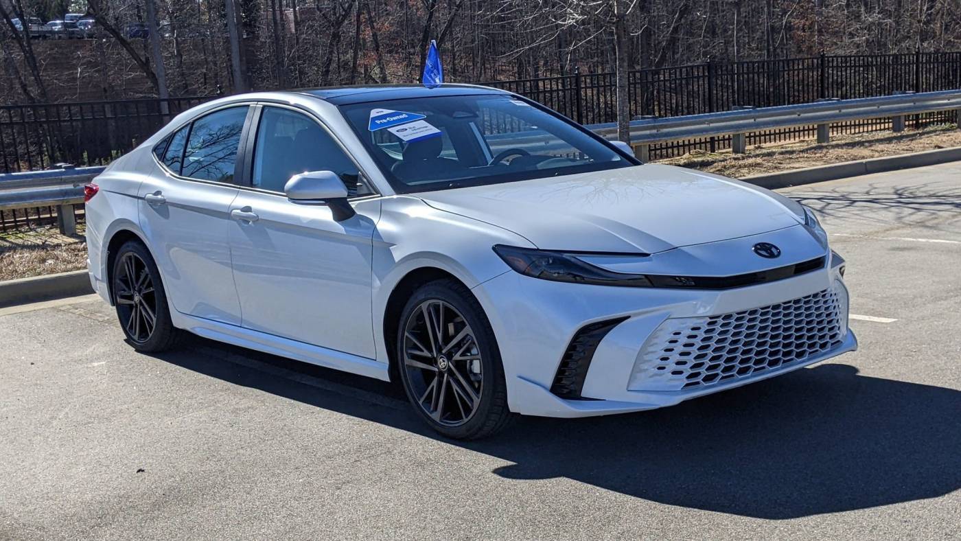 2025 Toyota Camry XSE — Sedan — 490 mi — Apex, NC