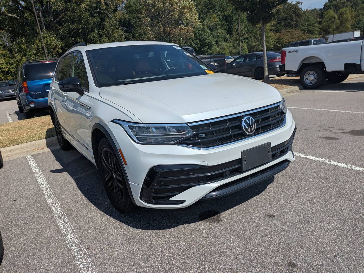 2022 Volkswagen Tiguan SE R-Line Black — SUV — 34,479 mi — Apex, NC