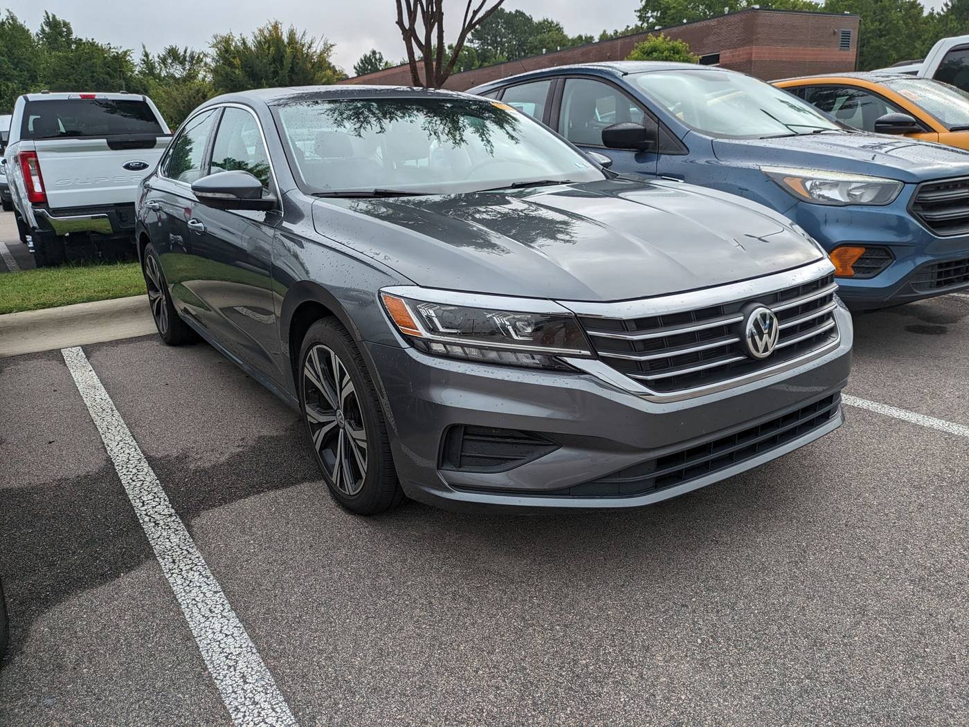 2021 Volkswagen Passat SE — Sedan — 46,483 mi — Apex, NC