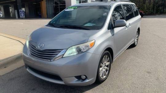 2017 Toyota Sienna XLE — Minivan — 130,996 mi — Raleigh, NC