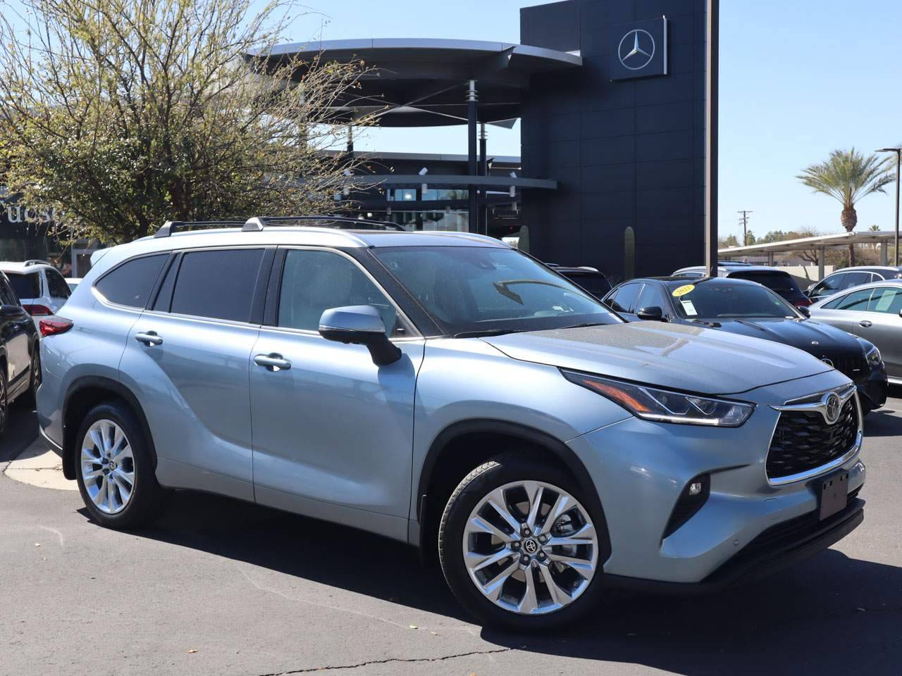 2023 Toyota Highlander Limited — SUV — 17,892 mi — Tucson, AZ