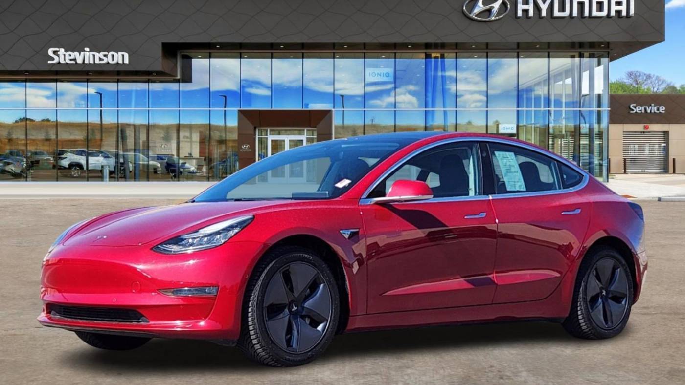 2019 Tesla Model 3 Standard Range Plus