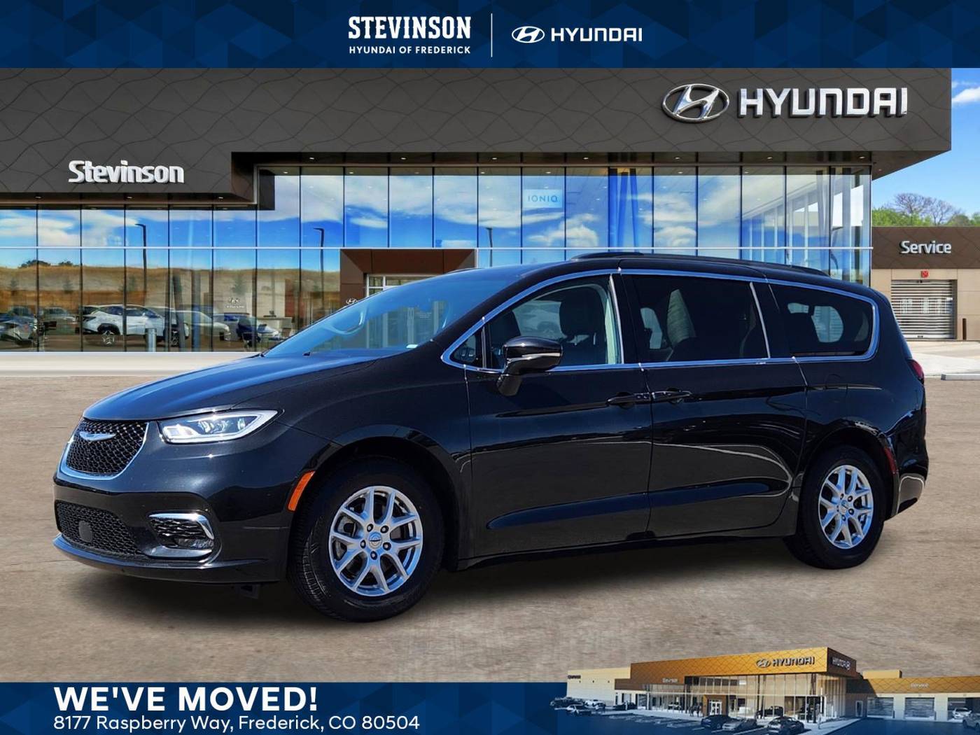 2022 Chrysler Pacifica Touring L — Minivan — 73,332 mi — Frederick, CO