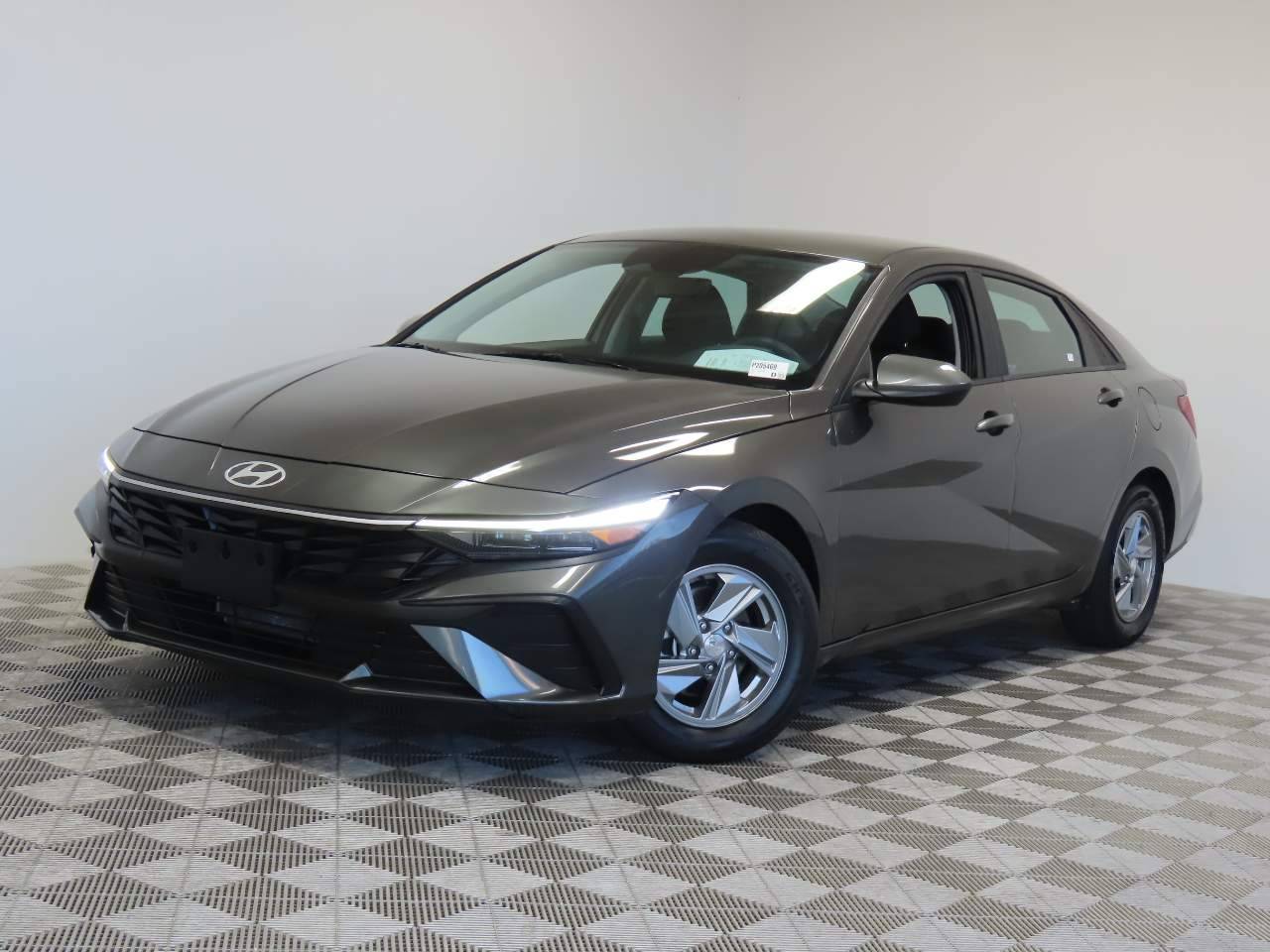 2024 Hyundai Elantra SE — Sedan — 37,377 mi — Tucson, AZ