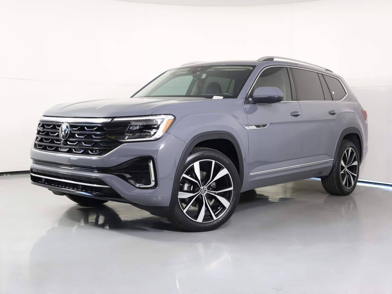 2025 Volkswagen Atlas SEL Premium R-Line — SUV — 1,871 mi — Tucson, AZ