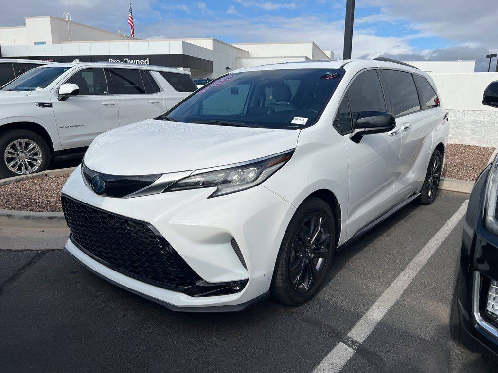 2022 Toyota Sienna XSE — Minivan — 75,587 mi — Gilbert, AZ