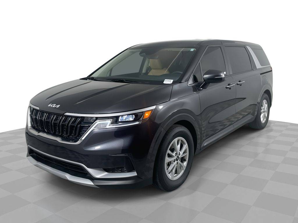 2024 Kia Carnival LXS — Minivan — 10,776 mi — Gilbert, AZ