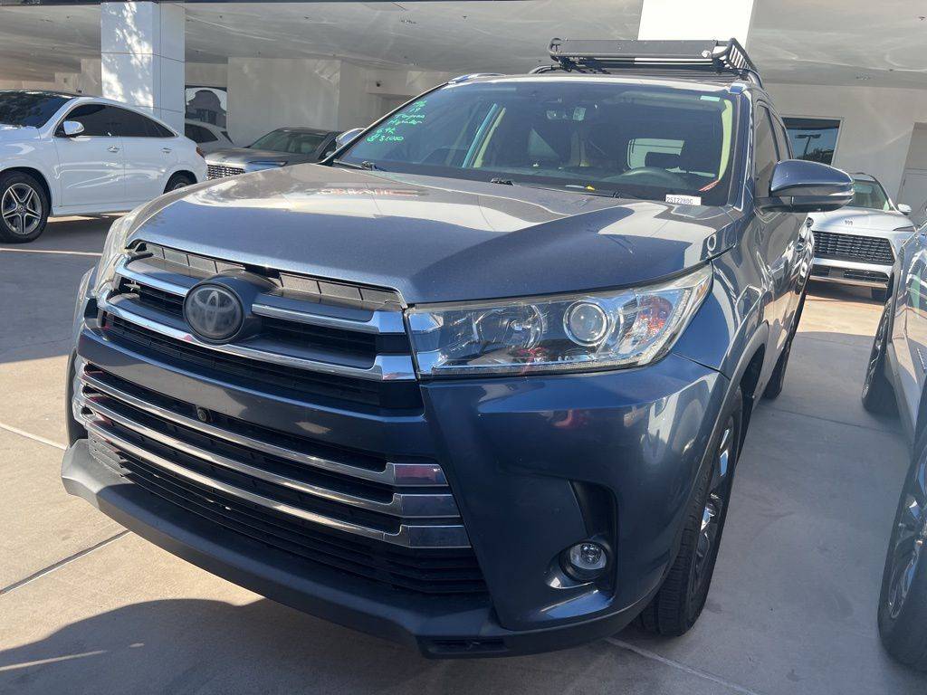 2019 Toyota Highlander Limited Platinum — SUV — 69,571 mi — Gilbert, AZ