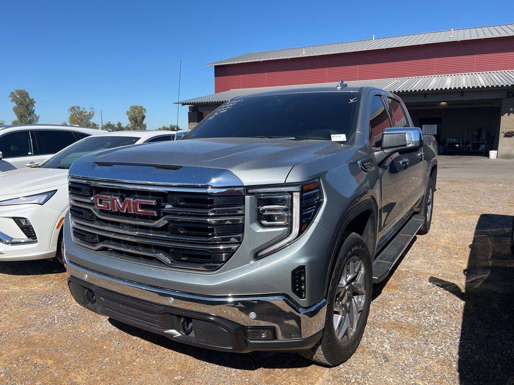 2025 GMC Sierra 1500 SLT — Pickup Truck — 3,065 mi — Gilbert, AZ