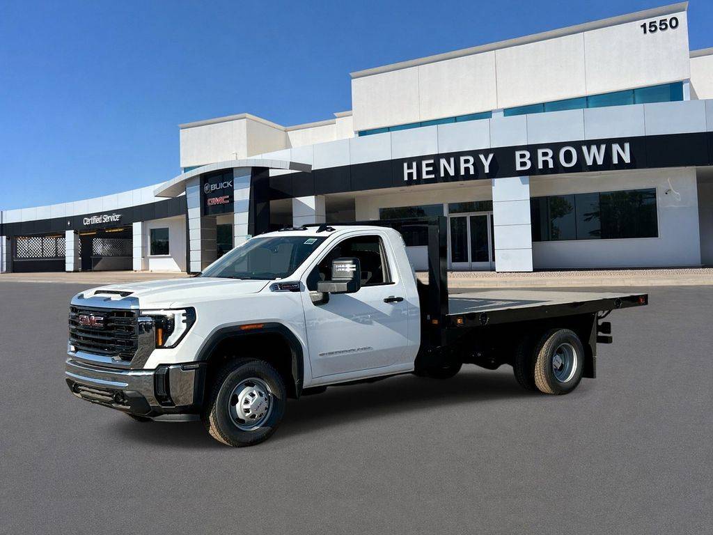 2026 GMC Sierra 3500HD CC Pro