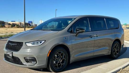 2019 fashion chrysler pacifica hybrid near me