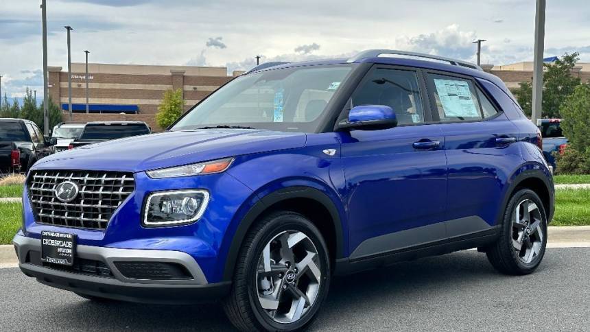 2024 Hyundai Venue Limited — SUV — 4,921 mi — Loveland, CO