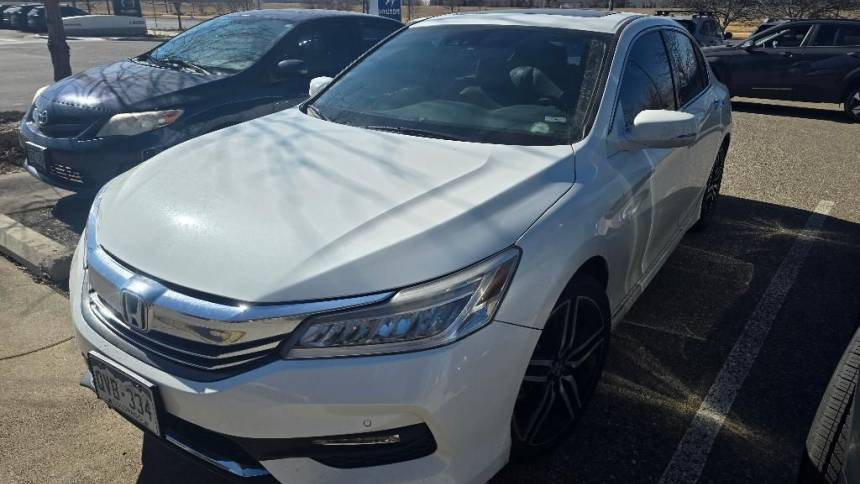 2016 Honda Accord Touring — Sedan — 34,493 mi — Loveland, CO