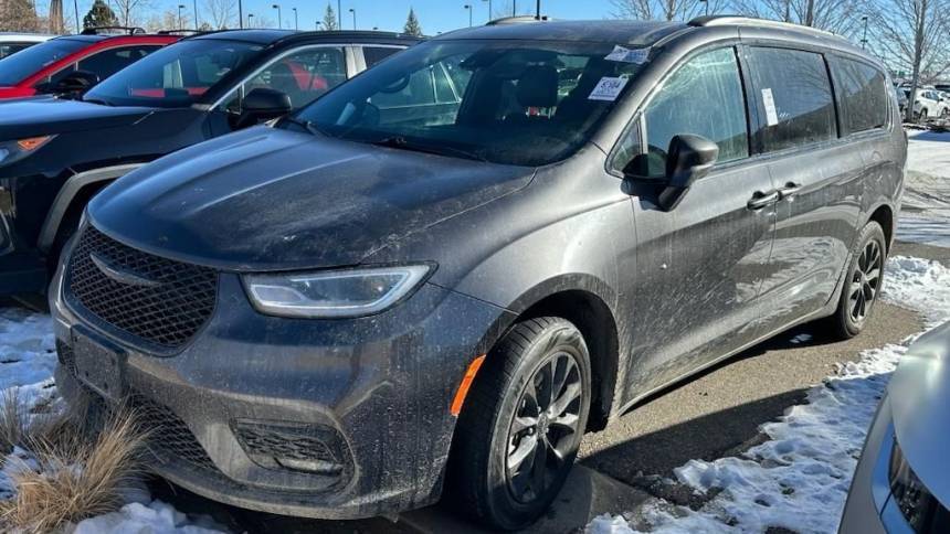 2021 Chrysler Pacifica Limited — Minivan — 86,372 mi — Loveland, CO