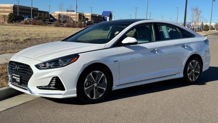 2019 Hyundai Sonata Hybrid Limited — Sedan — 5,402 mi — Loveland, CO