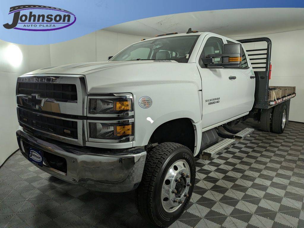 2023 Chevrolet Silverado MD Work Truck — Chassis Cab Truck — 5,068 mi — Brighton, CO