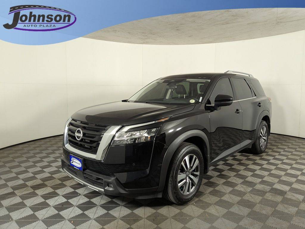 2022 Nissan Pathfinder SL — SUV — 29,816 mi — Brighton, CO