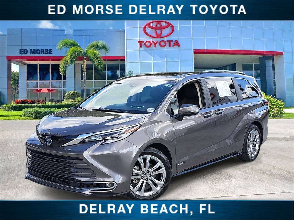 2021 Toyota Sienna Platinum — Minivan — 42,791 mi — Delray Beach, FL
