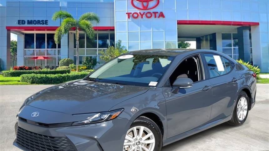 2025 Toyota Camry LE — Sedan — 5,581 mi — Delray Beach, FL