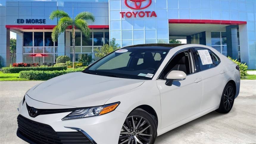 2022 Toyota Camry XLE — Sedan — 13,680 mi — Delray Beach, FL