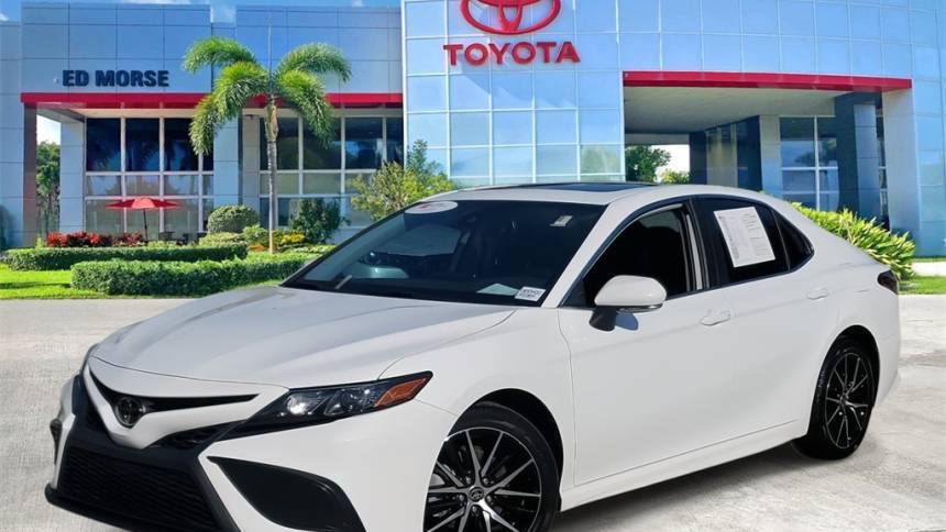 2022 Toyota Camry SE — Sedan — 29,214 mi — Delray Beach, FL