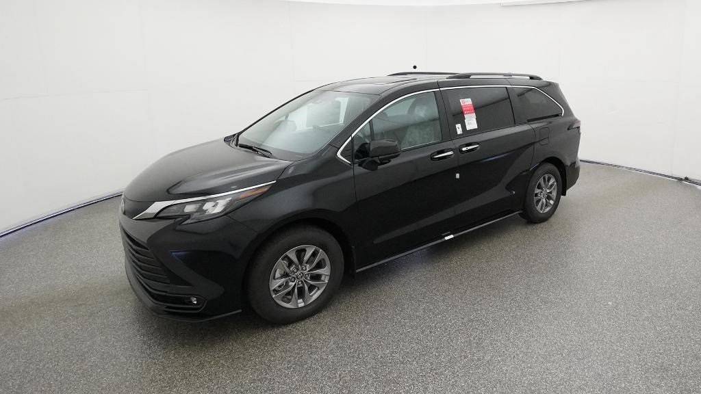 2026 Toyota Sienna XLE 7-Passenger