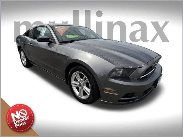 2014 Ford Mustang V6 — Coupe — 138,400 mi — LAKE PARK, FL