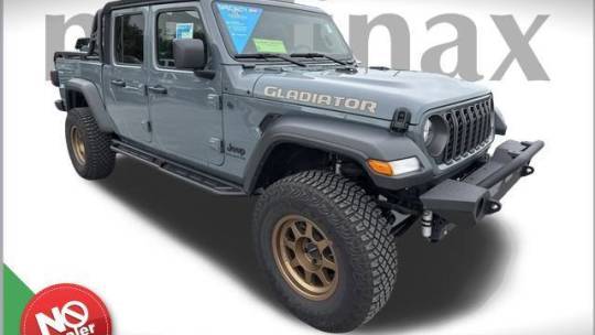 2024 Jeep Gladiator Sport — Pickup Truck — 3,847 mi — LAKE PARK, FL