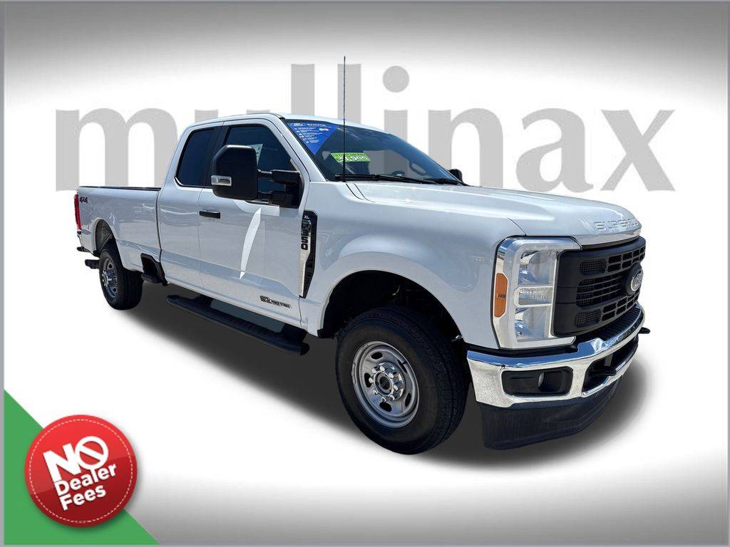 2023 Ford Super Duty F-350 XL — Pickup Truck — 43,401 mi — LAKE PARK, FL