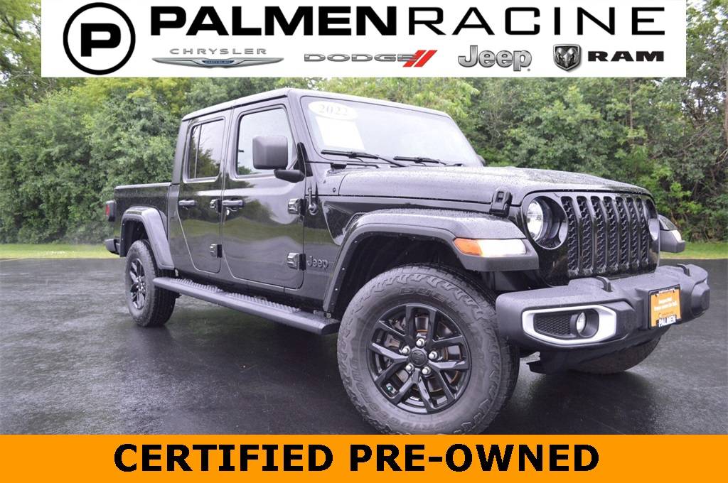 2022 Jeep Gladiator Sport S — Pickup Truck — 8,983 mi — Racine, WI